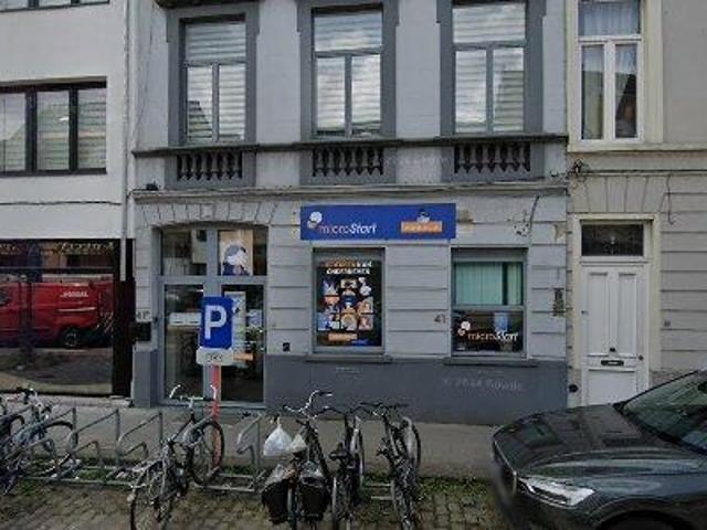 210 m2 office space for rent in Stad Gent