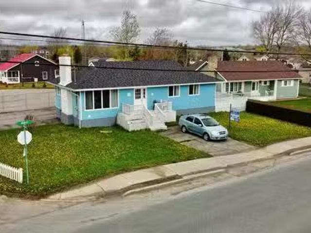210 Main Street, Lewisporte, NL, A0G 3A0 house for sale Lis.