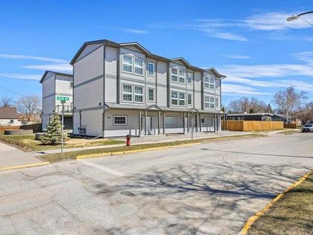 210 Main Street, Selkirk, MB, R1A 0J9 investment for sale | Listing ID 202618 | Royal LePage