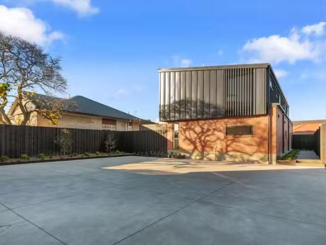 2/10 Seddon Street, Sydenham, NZ 8023 Townhouse for Sale