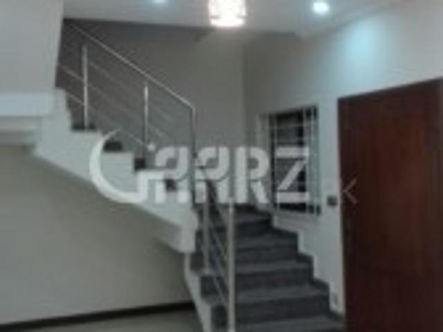 210 Square Yard Upper Portion for Sale in Karachi Block 2
