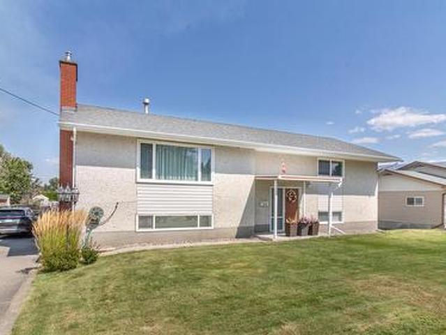 210 Wallace Road, Kelowna, BC, V1X 4T1 house for sale | Listing ID 10396 | Royal LePage