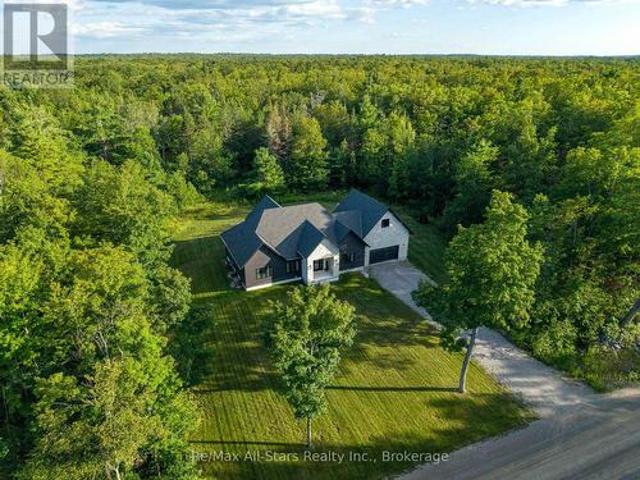 210 White Valley Road, Trent Lakes, ON, K0M 1A0 house for sale | Listing ID X13637 | Royal LePage