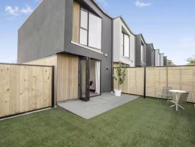 2/10 Trieste Way, Paraparaumu, Kapiti Coast For Sale