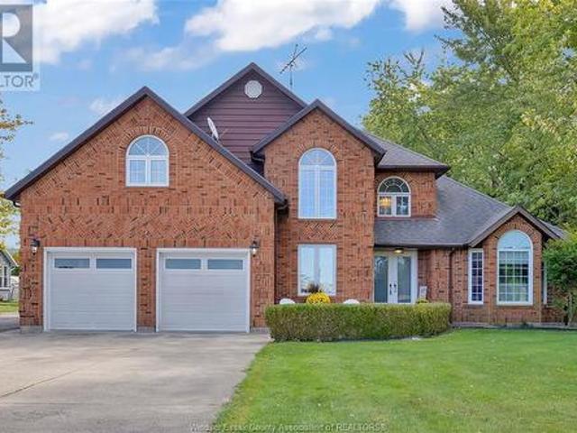 21166 Erie Street South, Wheatley, ON, N0P 2P0 house for sale | Listing ID 25000 | Royal LePage