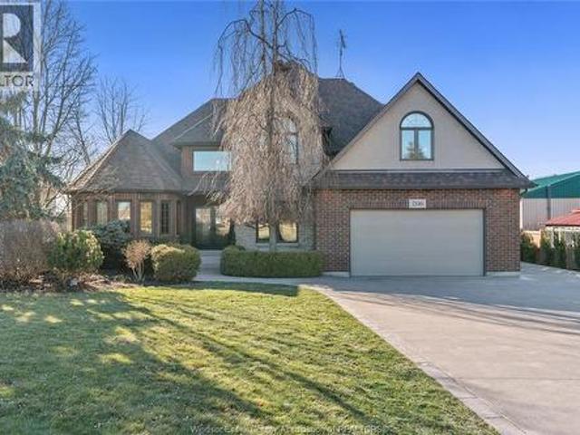 2116 Front Road, Amherstburg, ON, N9V 3R3 house for sale | Listing ID 26012 | Royal LePage