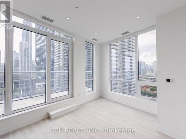 2116 15 Richardson Street, Toronto, ON, M5A 0Y5 condo for sale | Listing ID C13540 | Royal LePage