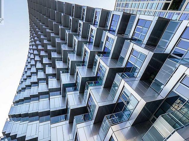 2110 1480 Howe Street Vancouver, British Columbia