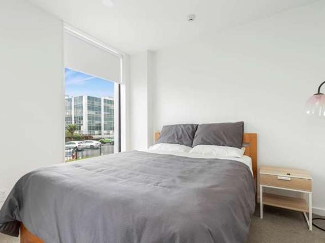 211/19 Rawene Road, Birkenhead, North Shore City