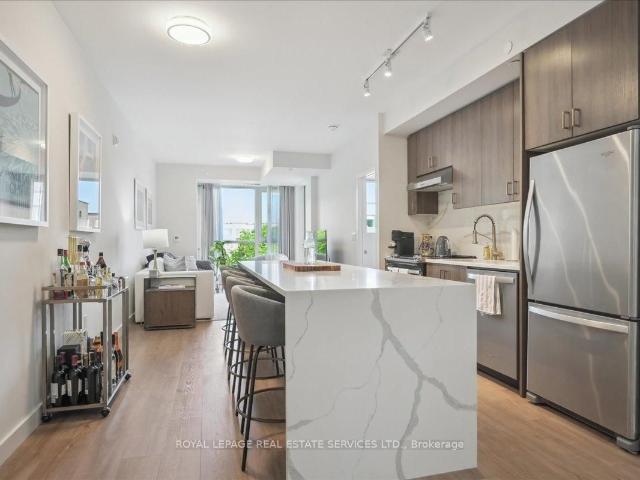 211 168 Sabina Drive, Oakville | For Sale @ $619,900 | Condos. Ca