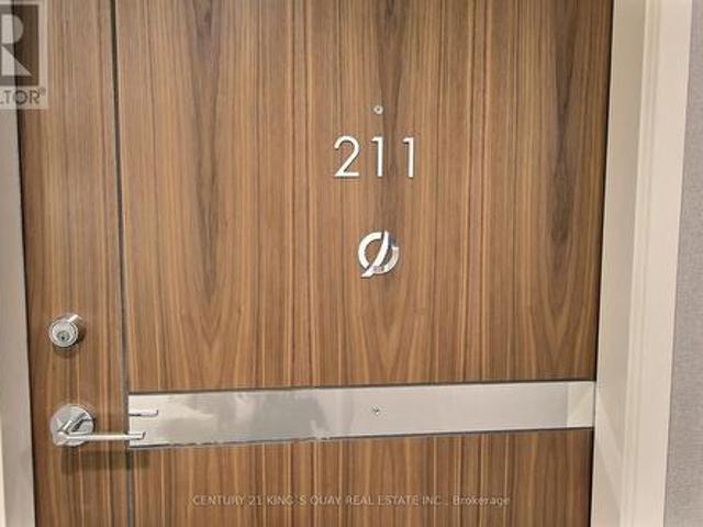 211 85 Mcmahon Drive, Toronto, ON, M2K 0H1 lease for lease | Listing ID C13439 | Royal LePage