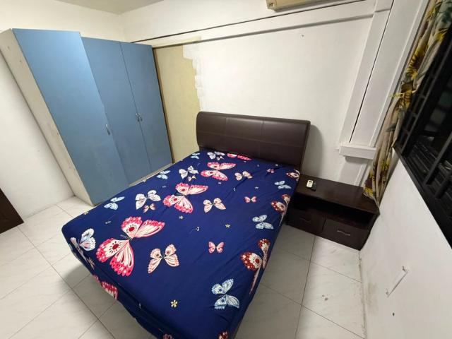 211 Boon Lay Place HDB Apartment Room Rental, $1,500, 1 Bed 1 Bath 322 sqft $4.66 psf