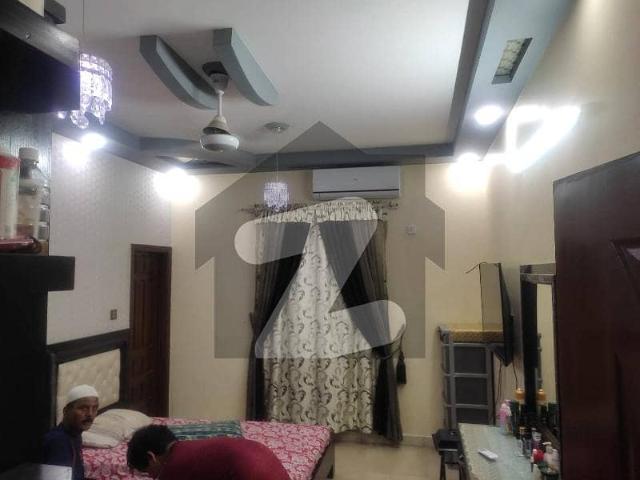 211 Square Yards Upper Portion In Central Nazimabad 4 For Sale