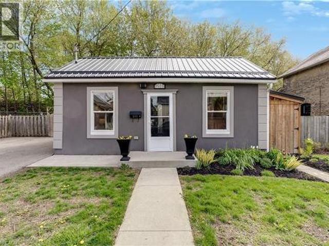 211 William Street, Brantford, ON, N3T 3L6 house for sale | Listing ID 40825 | Royal LePage