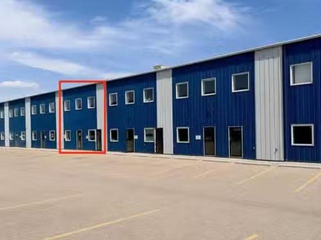 2128 8800 Venture Avenue Se, Calgary, AB, T3S 0A2 commercial.