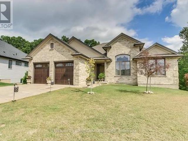 2129 Lockwood Crescent E, Strathroy Caradoc Mount Brydges, ON, N0L 1W0 house for sale | Listing ID X11996 | Royal LePage