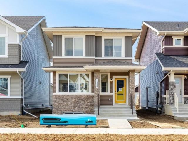 2120 Avenue Nw, Edmonton, AB, T6M 1L2 house for sale | Listing ID E4504 | Royal LePage