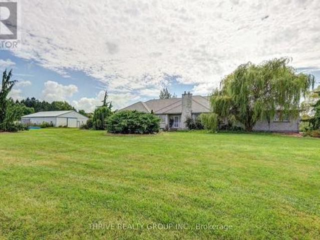 21217 Thames Road, Southwest Middlesex, ON, N0L 1A0 farm for sale | Listing ID X13716 | Royal LePage