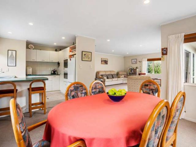 2/122a Selwyn Street, Onehunga, Auckland City