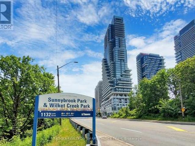 212 10 Inn On The Park Drive, Toronto, ON, M3C 0P9 condo for sale | Listing ID C13055 | Royal LePage