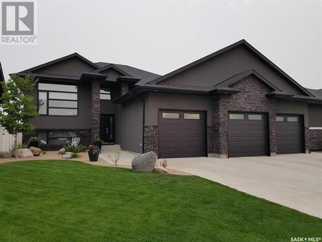 212 Augusta Drive, Warman, SK, S0K 4S1 house for sale | Listing ID SK997220 | Royal LePage