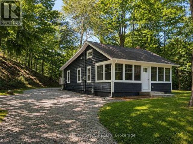 212 Holloway Bay Road S, Port Colborne Sherkston, ON, L0S 1R0 house for sale | Listing ID X13601 | Royal LePage