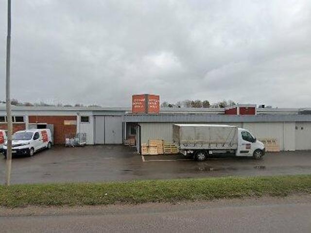 212 m2 kontor uthyres i Skövde