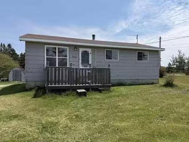 212 Popes Road, Upper Woods Harbour, NS, B0W 2E0 house for s.