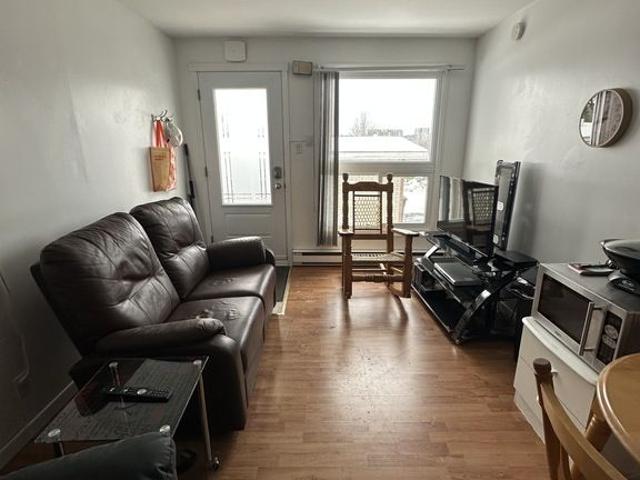 21/2 Près De L'udes