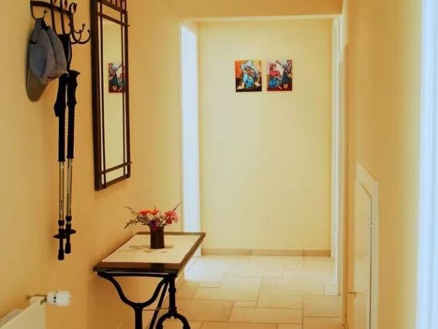 21/2 ROOM APARTMENT IN BRENT VD, FURNISHED, FIXED TERM