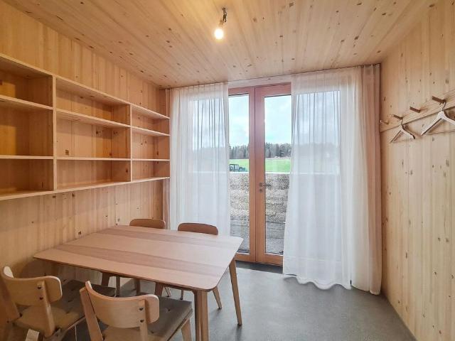 21/2 ROOM APARTMENT IN KAPPEL AM ALBIS ZH, FURNISHED, TEMPORARY