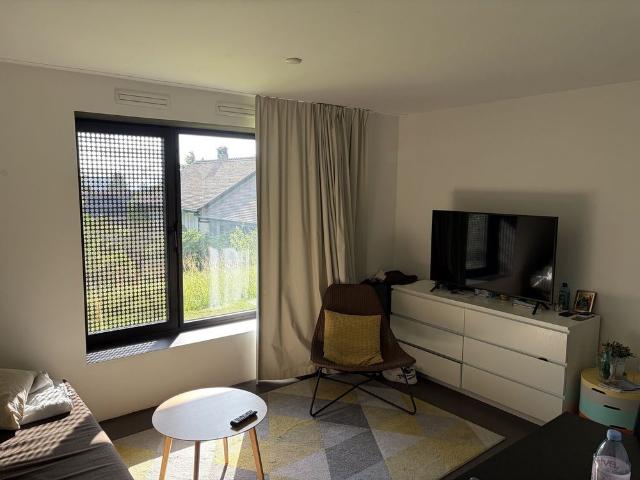 21/2 ROOM APARTMENT IN LAUSANNE CHAILLY/ROVÉRÉAZ, FURNISHED, FIXED TERM