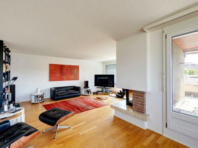 21/2 ROOM ATTIC APARTMENT IN BERN LÄNGGASSE, FURNISHED, TEMPORARY