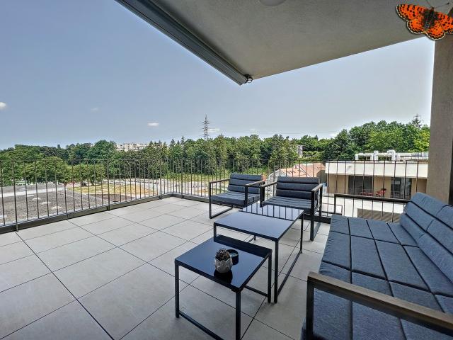 21/2 ZIMMER DACHBODEN – Mit einer Terrasse von 27 m²