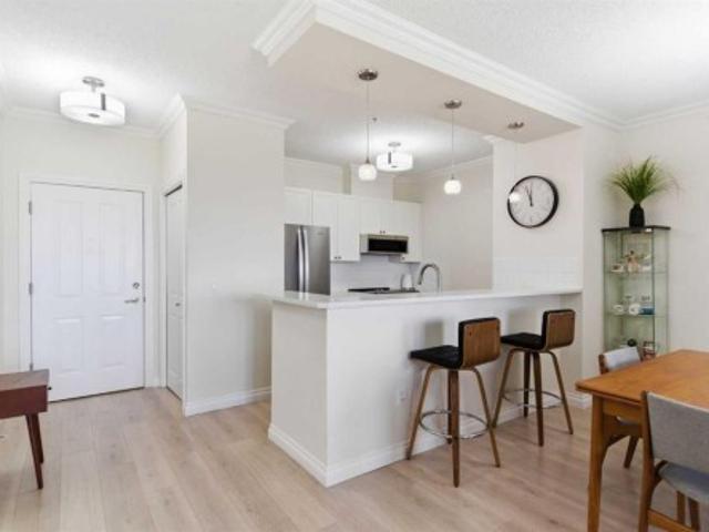 2130 1 Arbour Lake Road Nw, Calgary, AB, T3G 4Y8 condo for sale | Listing ID A2307 | Royal LePage