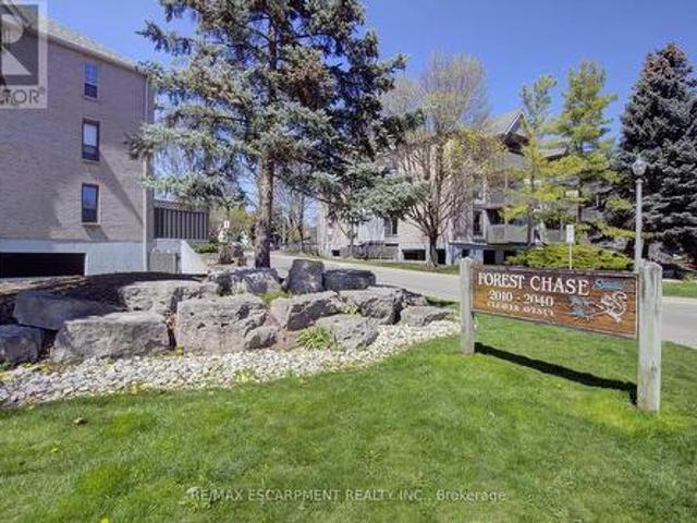 213 2030 Cleaver Avenue, Burlington, ON, L7M 4C3 condo for sale | Listing ID W11913 | Royal LePage