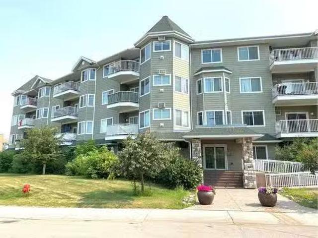 213 9918 Gordon Avenue, Fort Mcmurray, AB, T9H 5L1 condo for.