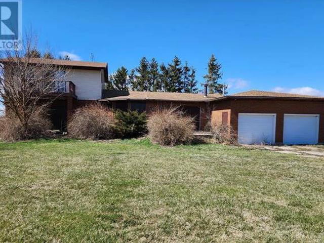 213 COTTERIE PARK Leamington Ontario