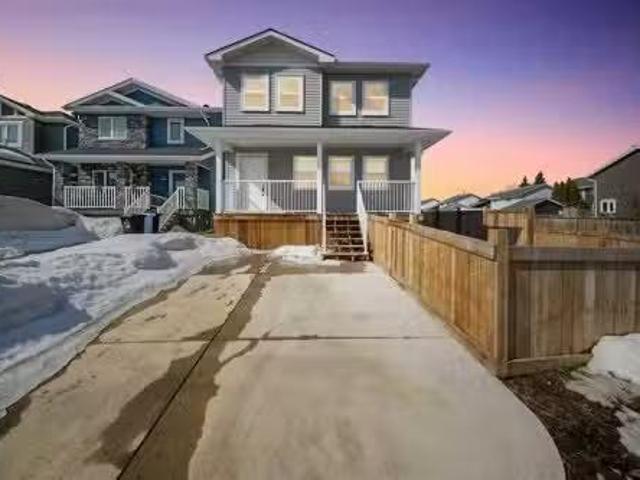 213 Athabasca Avenue, Fort Mcmurray, AB, T9J 1G3 house for s.
