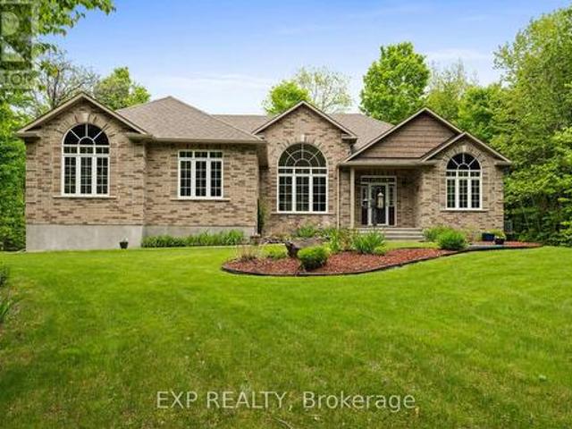 213 Justin Drive, Beckwith, ON, K7C 0C4 house for sale | Listing ID X12191 | Royal LePage