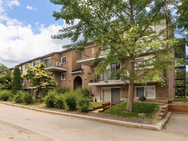 213 Place Des Sorbiers, Gatineau Hull, QC, J8Y 6P9 lease for lease | Listing ID 12308 | Royal LePage