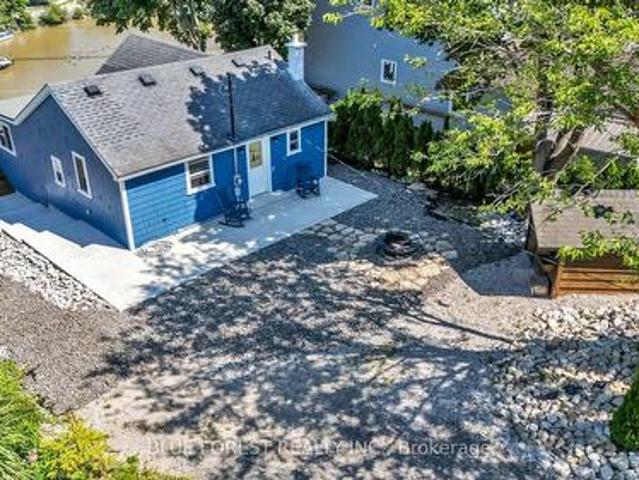213 William Street, Central Elgin Port Stanley, ON, N5L 1C5 house for sale | Listing ID X13652 | Royal LePage