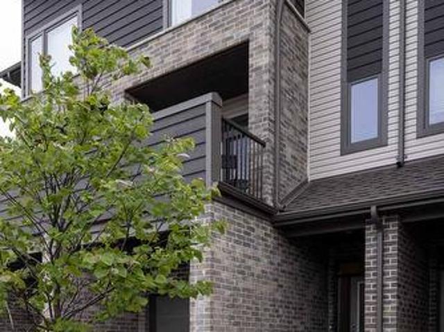 2144 Meadowgate Boulevard, London South, ON, N6M 0H5 townhouse for lease | Listing ID X13568 | Royal LePage