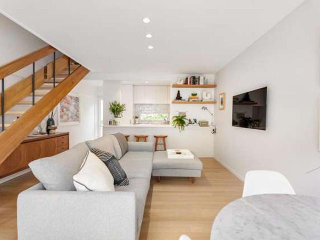2/145 Howe Street, 1664, Auckland City