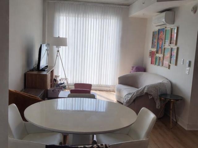 2141 Rue Léger, Montréal LaSalle, QC H8N
