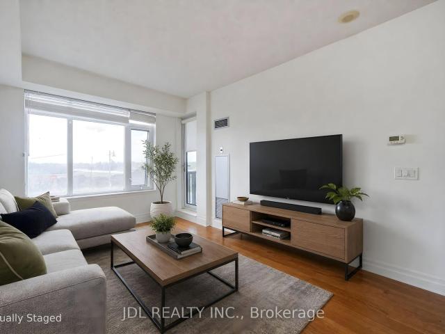 214 111 Upper Duke Crescent, Markham | For Sale @ $498,000 | Condos. Ca