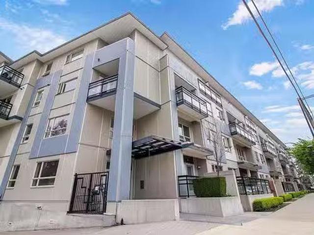 214 13228 Old Yale Road, Surrey, BC, V3T 0K3 Single Family P.