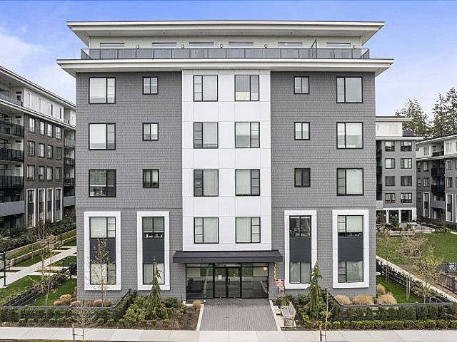 214 15825 85 Avenue Surrey, British Columbia