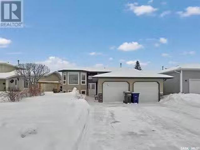 214 1St Avenue N, Warman, SK, S0K 4S0 house for sale Listin.