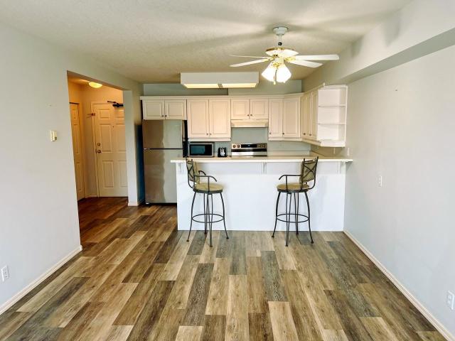 214 620 Columbia Boulevard West 2 Bedroom Apartment for Rent at 620 Columbia On The Park, Lethbridge, AB T1K 7A8 Varsity Village